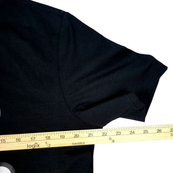 XL Smiley Face & Daisy Graphic Black T-Shirt Short Sleeve Cotton Casual Crewneck - Picture 8 of 9